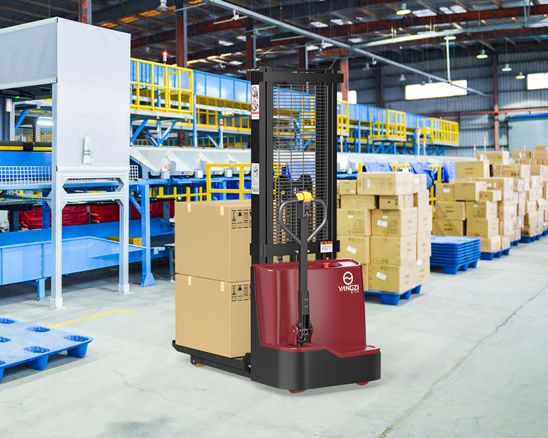 恒九通鋼構(gòu)向揚(yáng)子購買步行式全電動堆高車